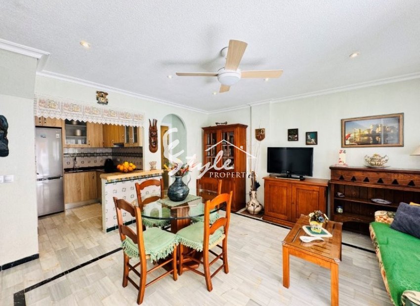 Buy Bungalow close to the beach in La Mata, Torrevieja. ID 6326