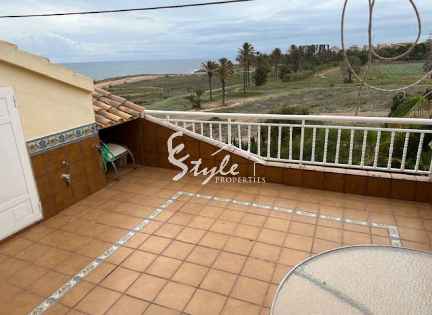 Buy bungalow close to the sea in MAR AZUL, Torrevieja, Costa Blanca. ID: 6119