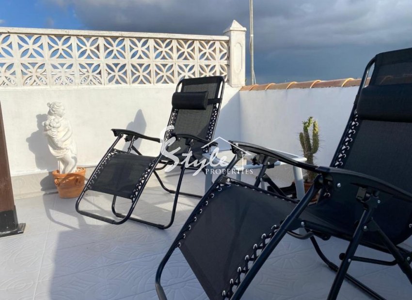 Buy bungalow in Altos de Limonar, Torrevieja. ID 4770