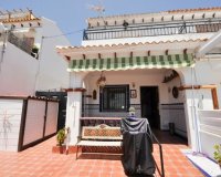 Buy bungalow in Costa Blanca near to the sea in Torrevieja. ID: 4509