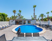Buy country house with pool and garden in Catral Costa, Blanca . ID 4924
