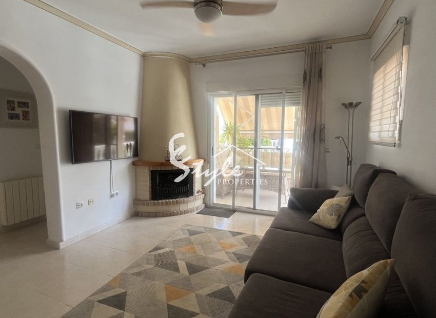 Buy country villa in Algorfa, Costa Blanca. ID: ST-6354