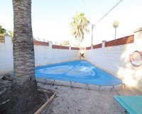 Buy detached villa near the golf course in Los Dolses, Villamartin. ID: 6267