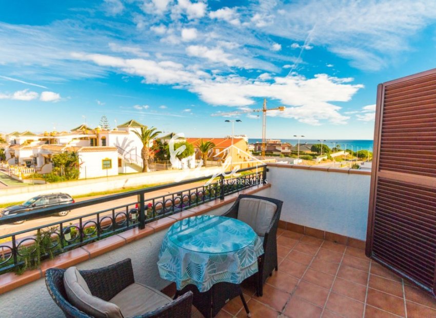 Buy first floor bungalow in Costa Blanca close to sea in La Mata, Azul Beach II. ID: 4976