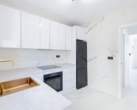 Buy independent chalet with pool and garden in Villamartin close to golf course. ID 6305