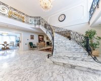 Buy independent luxury villa with lovely garden areas and pool San Juan Playa, Alicante, Costa Blanca. ID: 6316