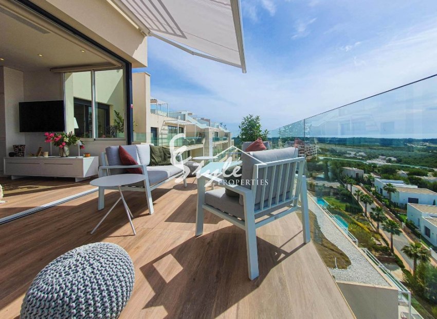 Buy luxury stylish penthouse in Las Colinas Golf & Country Club, Villamartín, Orihuela Costa. id 4179