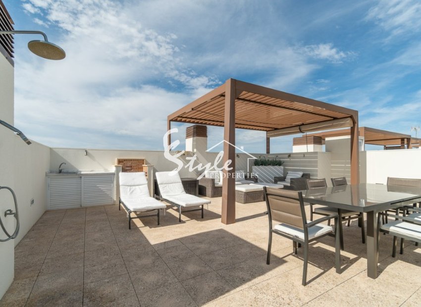 Buy luxury stylish penthouse in Las Colinas Golf & Country Club, Villamartín, Orihuela Costa. id 4705