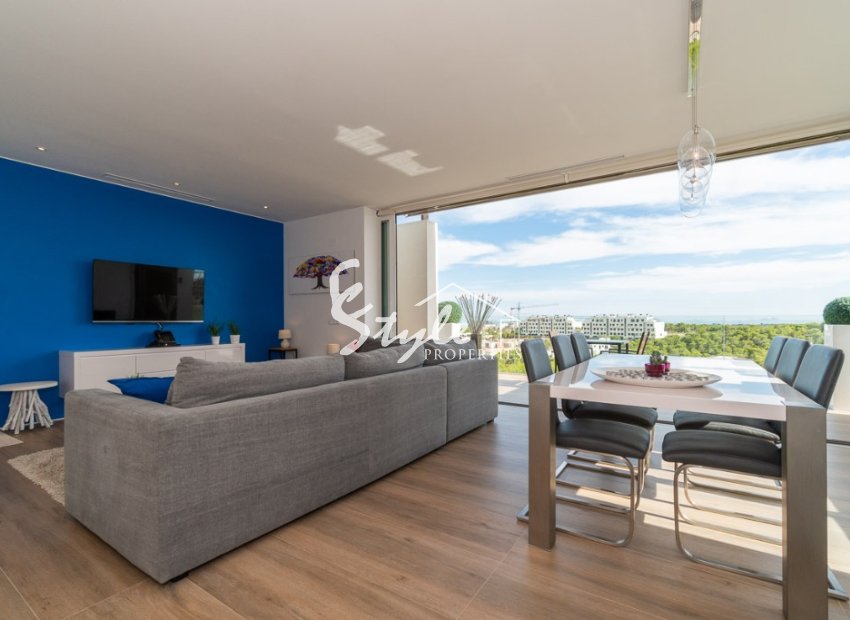 Buy luxury stylish penthouse in Las Colinas Golf & Country Club, Villamartín, Orihuela Costa. id 4705