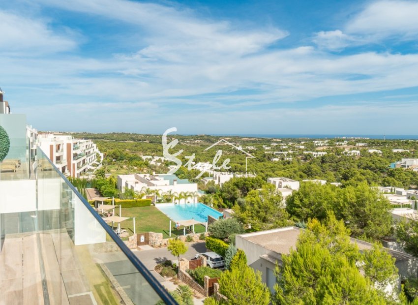 Buy luxury stylish penthouse in Las Colinas Golf & Country Club, Villamartín, Orihuela Costa. id 4705
