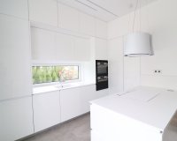 Buy luxury villa with garden and pool, in Las Colinas Golf & Country Club, Villamartín, Orihuela Costa. id 6050