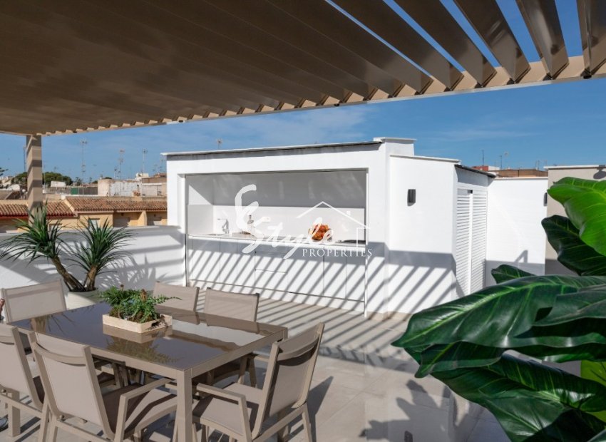 Buy new bungalow close to the sea in San Pedro del Pinatar, Costa Blanca. ID: ON1357