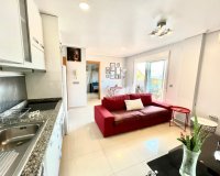 Buy penthouse just 400 meters to the beach in Torrevieja, Costa Blanca. ID: 6257