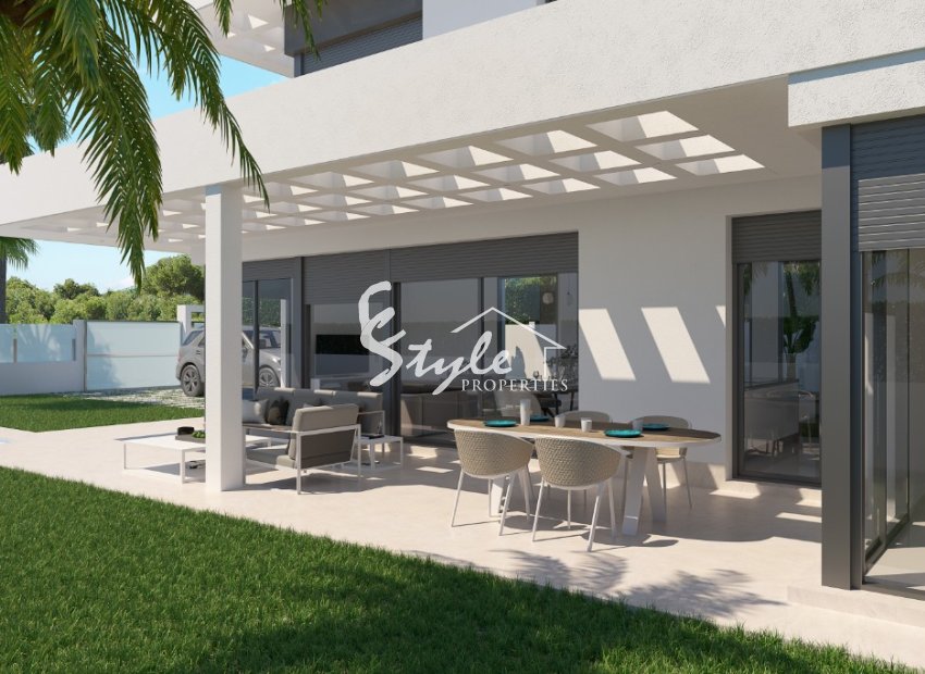 Buy villa in Costa Blanca close to golf and beach in Benidorm. ID: ON1121_33