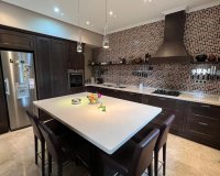 Buy Villa in Costa Blanca close to sea in Ciudad Quesada. ID: 4973