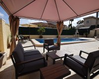 Buy villa with 3 bedrooms in San Miguel de Salinas and close to the beach. ID 4078