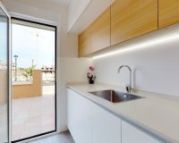 Casa adosada de obra nueva en venta en Pilar de la Horadada, Costa Blanca, España. ON1872