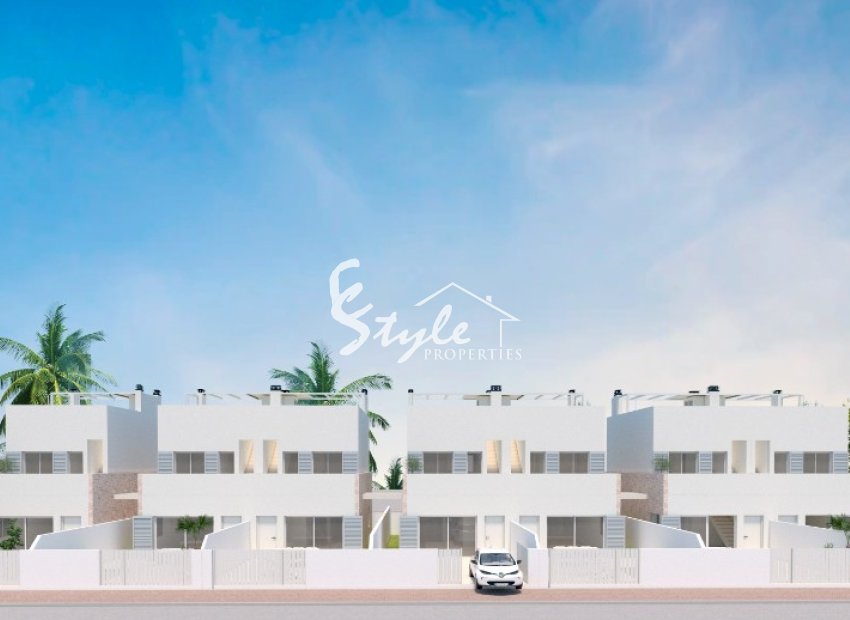 Casas adosadas de obra nueva en venta en Torre de Horadada, Costa Blanca, España. ON 1449