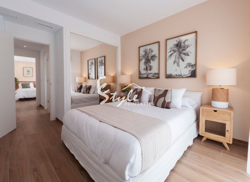 Chalet de nueva construcción totalmente amueblado con piscina en venta en Ciudad Quesada, Costa Blanca, España