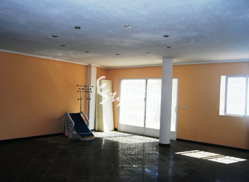 Comercial - Commercial - Torrevieja