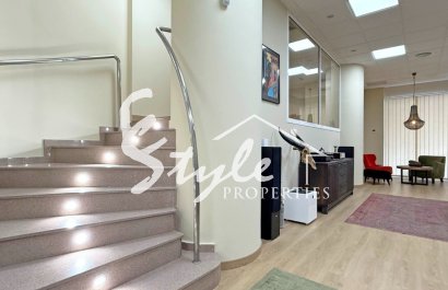 Commercial - Resale - Torrevieja - Torrevieja