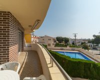 Comprar apartamento a 700m de la playa en La Zenia, Orihuela Costa. ID 4110
