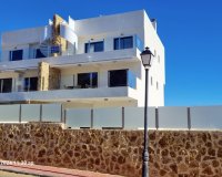 Comprar apartamento ático frente al campo de golf en Villamartín golf, Costa Blanca. ID 6314