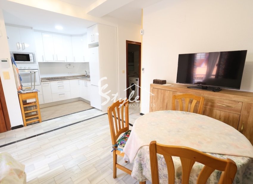 Comprar apartamento cerca de la playa en La Mata, Torrevieja. ID ST-6358