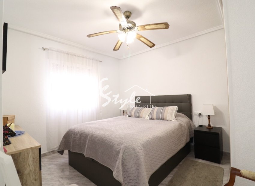 Comprar Apartamento cerca del mar en Torrevieja a 900 metros de la playa. ID 4069