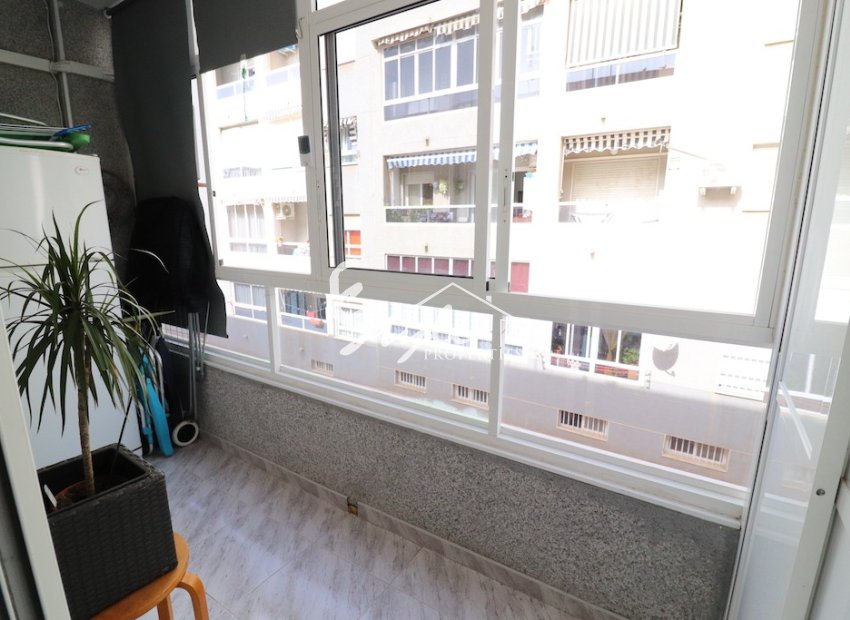 Comprar Apartamento cerca del mar en Torrevieja a 900 metros de la playa. ID 4069