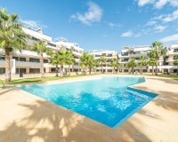 Comprar apartamento con piscina cerca del mar y playas en Amanecer IX, Orihuela Costa. ID: 6325