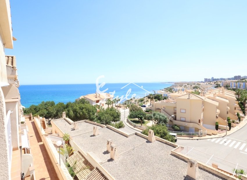 Comprar apartamento con piscina cerca del mar y playas en Terrazas de Aguamarina, Orihuela Costa. ID: 6350