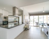 Comprar apartamento con piscina en Villamartin cerca del golf. ID 6352