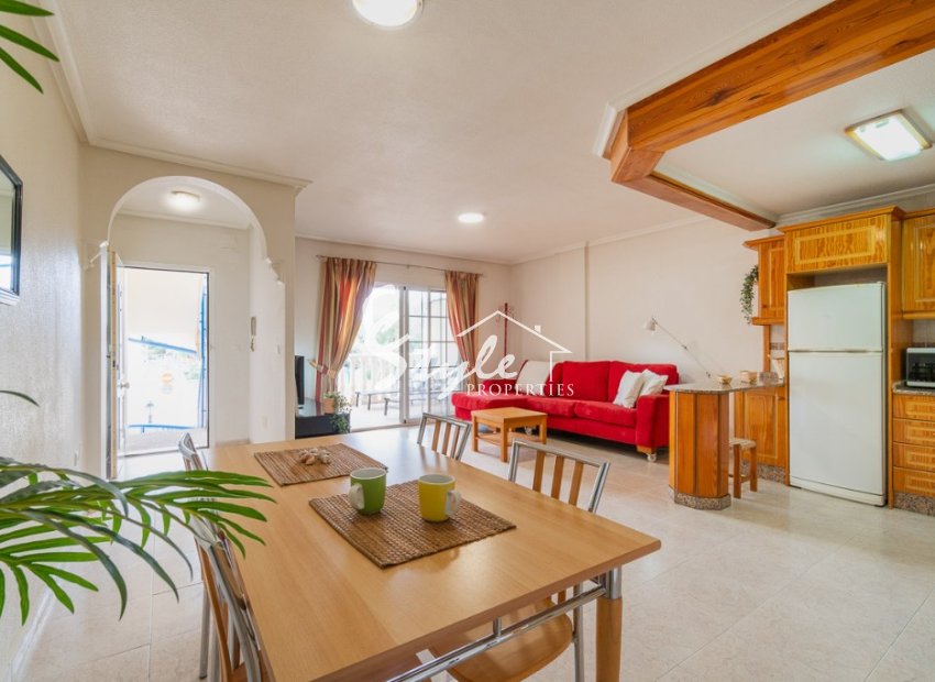 Comprar apartamento en Algorfa, cerca del campo de golf en La Marquesa, Costa Blanca. ID 6298