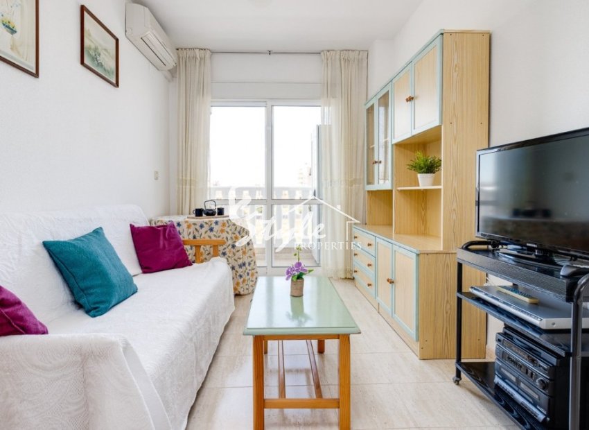 Comprar Apartamento en la Habaneras, Torrevieja. ID 4208