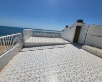 Comprar Apartamento en la playa de Torrevieja a 50 metros del mar. ID 6188