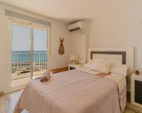 Comprar Apartamento en la playa de Torrevieja a 50 metros del mar. ID ST-6351