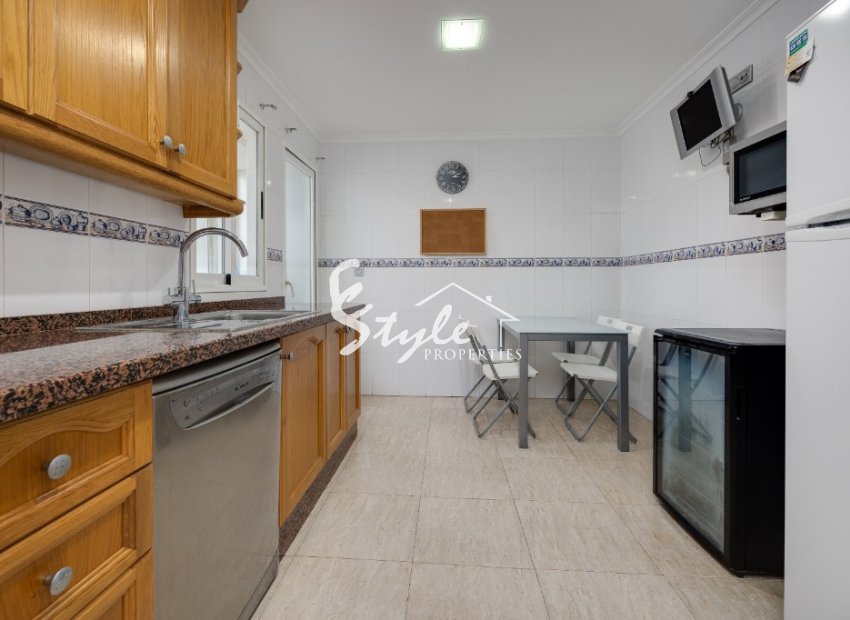 Comprar Apartamento en la playa de Torrevieja a 500 metros del mar. ID 6261