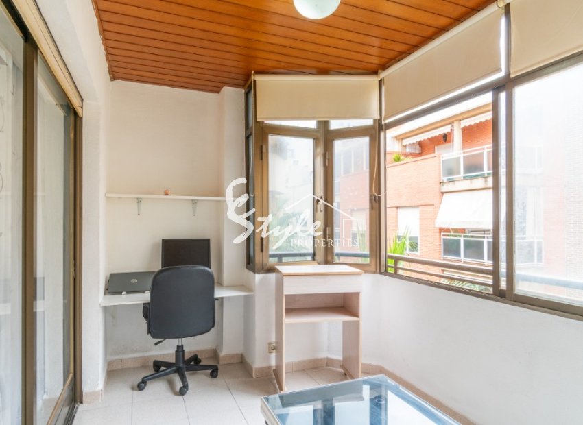 Comprar Apartamento en Playa Central, Torrevieja. ID 6309 