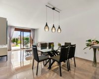 Comprar apartamento planta baja con grande terraza en Villamartin cerca del golf. ID 6163