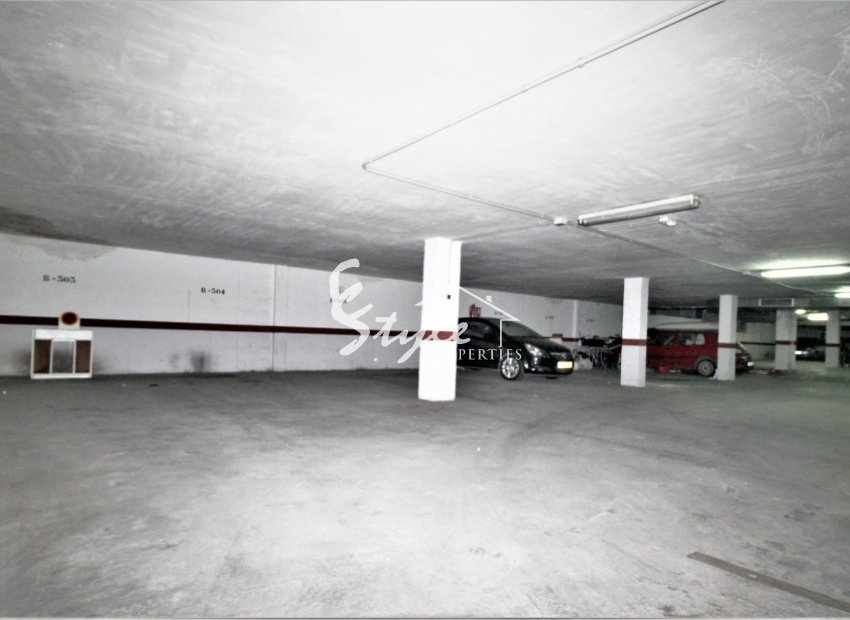 Comprar Apartamentos en Cabo Roig cerca del mar. ID 4094