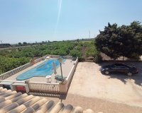 Comprar ?asa de campo de 2 plantas con piscina grande en San Miguel de Salinas al lado del mar. ID 4078
