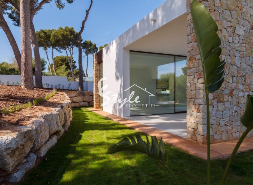 Comprar nueva villa a estrenar en Moraira cerca del mar. ID ON1135_44 