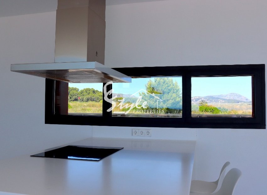 Comprar nueva villa a estrenar en Moraira cerca del mar. ID ON1143_43