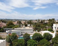 Comprar nueva villa con parcela y piscina privada en Ciudad Quesada cerca del mar. ID ON1145_44