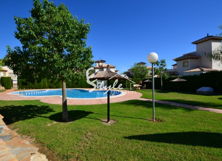 Comprar quad en Cabo Roig al lado del mar. id 4722