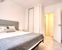 Comprar triplex adosado con jardín y piscina en Torrevieja. ID 6342