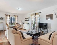 Comprar villa de lujo con una gran parcela en Almoradi, Costa Blanca. ID: 6116