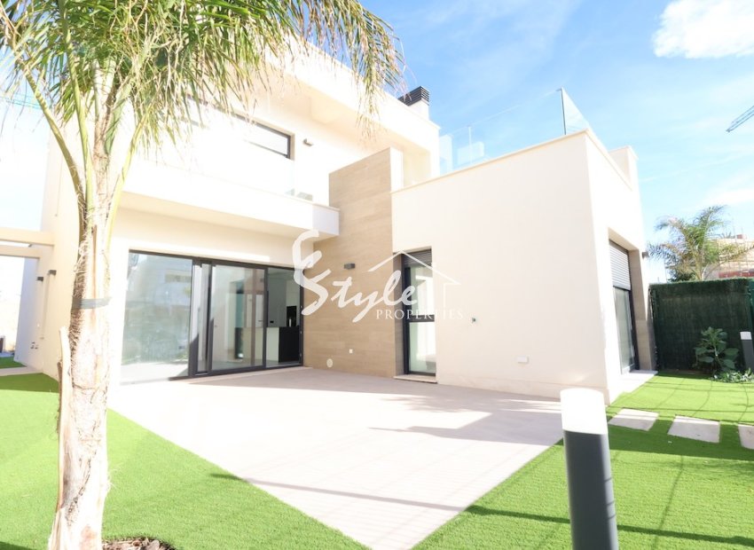Comprar villa en la Región Murcia en el Mar Menor playa. ID ST-6356
