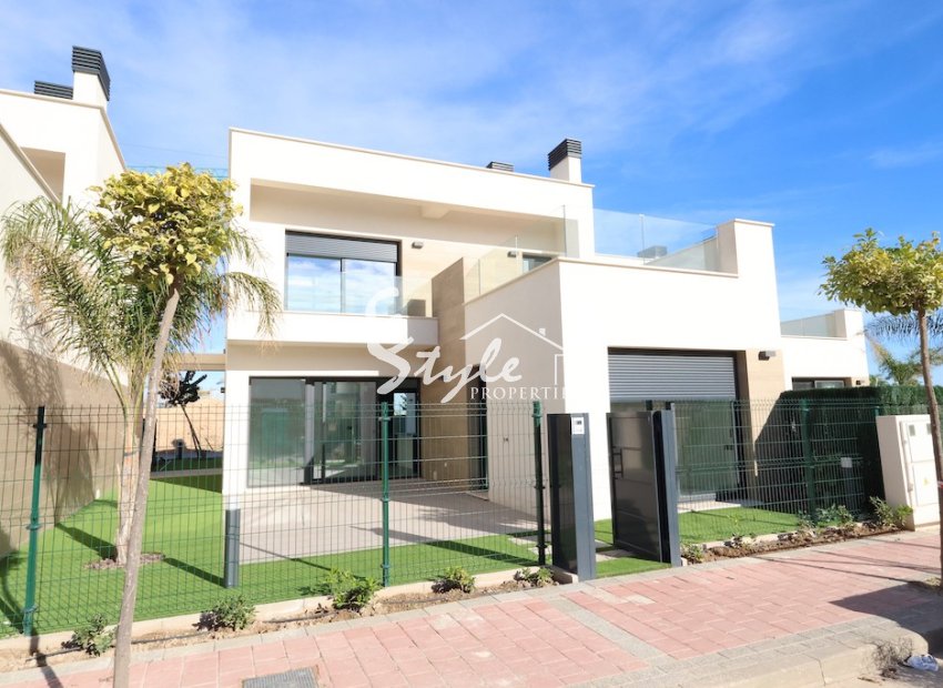 Comprar villa en la Región Murcia en el Mar Menor playa. ID ST-6356
